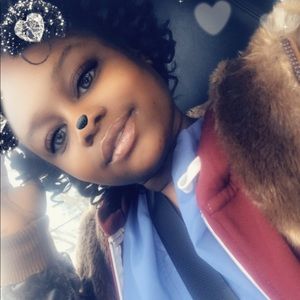 Meet your Posher, Wendy